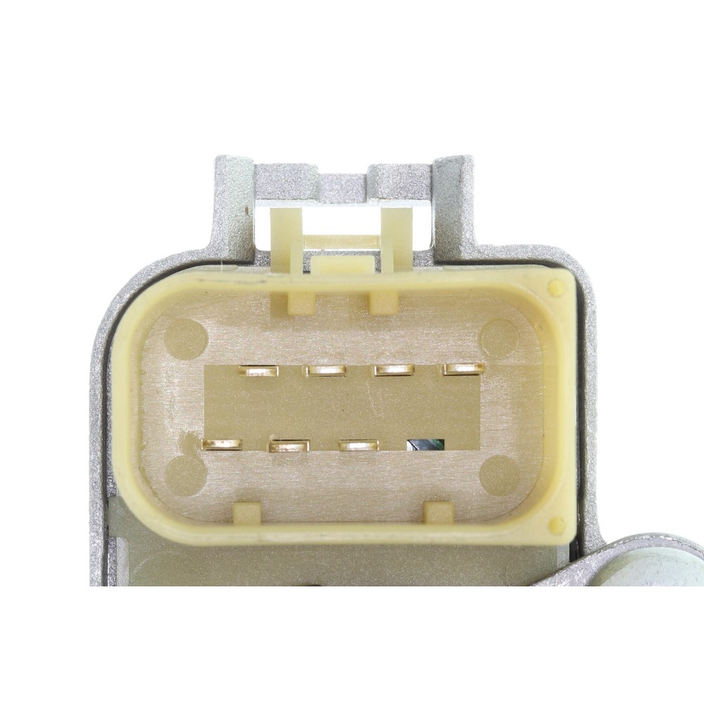 Actuator, transfer case