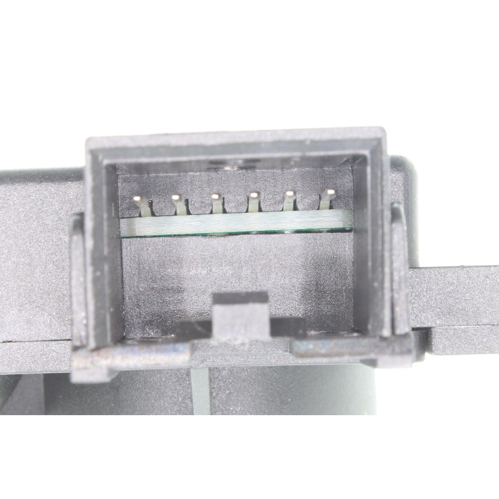Actuator, blending flap