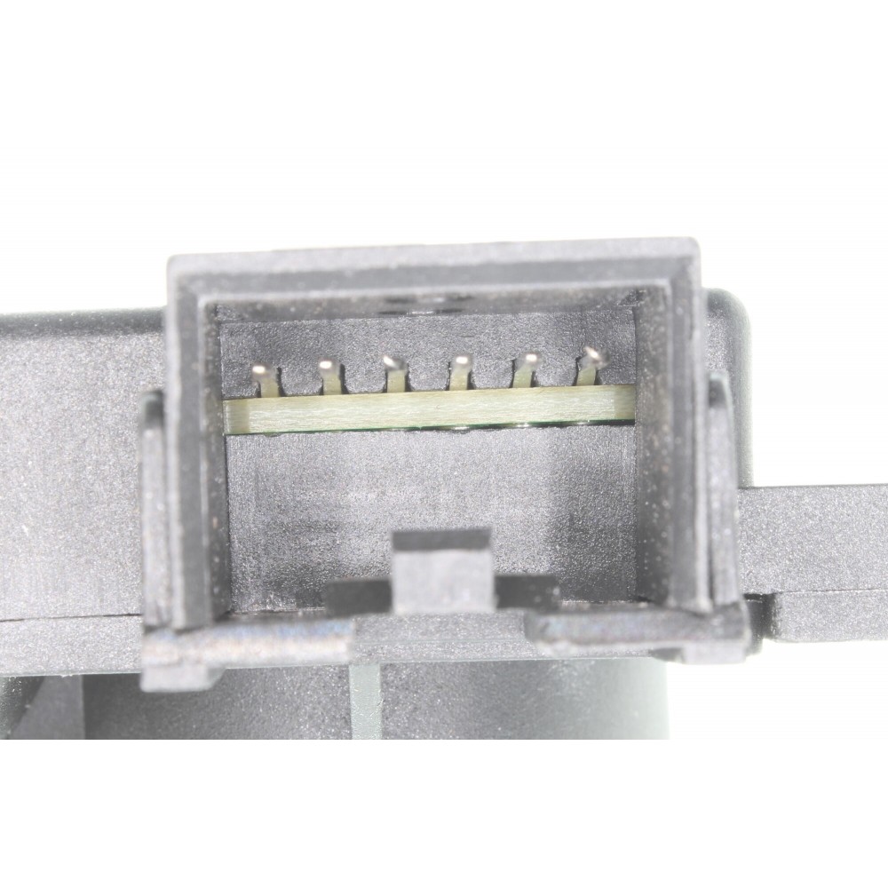 Actuator, blending flap