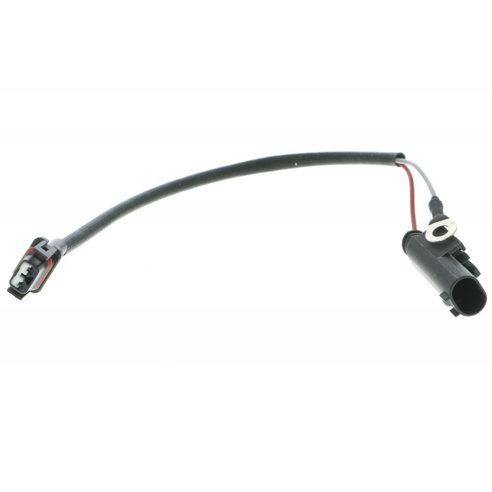 Adaptor, air conditioning compressor